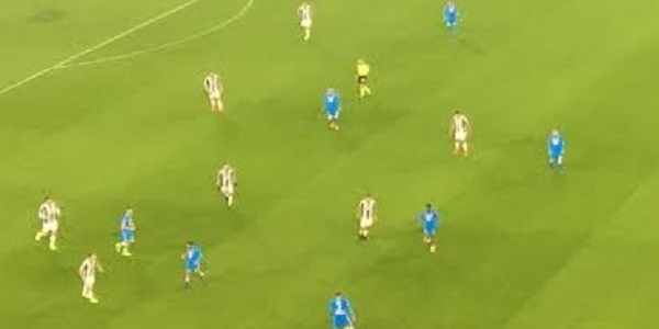 Juventus-Napoli 3 a 1. Al vantaggio di Callejon risponde Higuain ed un doppio Dybala