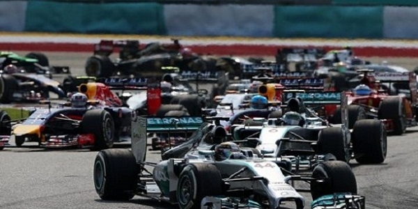 Gp Gran Bretagna: SuperVettel vince tra i colpi di scena davanti a Hamilton e Raikkonen