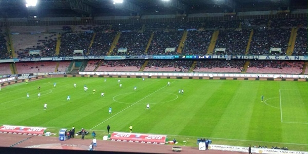 Napoli - Sassuolo 2 a 0. Milik e Fabian Ruiz portano gli azzurri ai quarti di coppa Italia