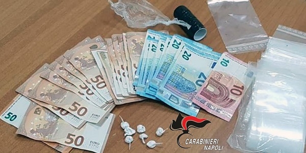 Gragnano: tenta di eludere un controllo, fermato e trovato in possesso di droga. Arrestato.