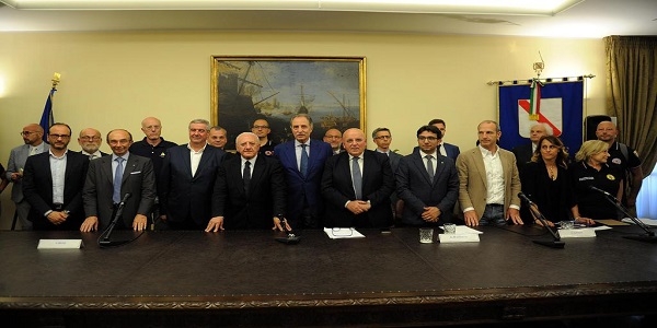 Rischio Vesuvio e Campi Flegrei, firmati i gemellaggi con le Regioni d'Italia