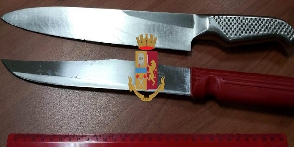 Caivano: Parco Verde, la polizia arresta una donna per spaccio di stupefacenti