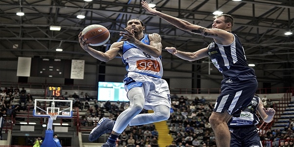 Basket: GeVi Napoli di scena a Bergamo. Roderick: Vogliamo riscattarci