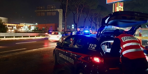 Afragola: i Carabinieri Forestali sequestrano 15 quintali di noci non tracciate