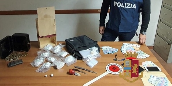 Torre del Greco: la Polizia arresta uno spacciatore e sequestra cocaina
