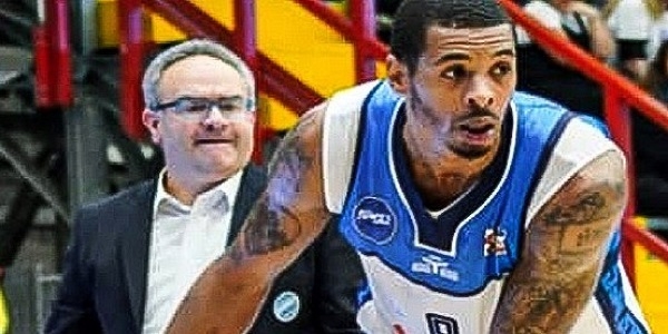 Basket: La GeVi Napoli torna alla vittoria. Battuta Bergamo 77-75