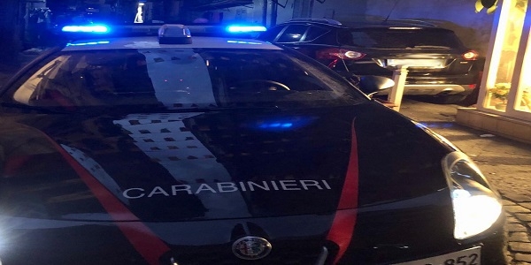 Napoli: lotta allo spaccio di droga, i CC arrestano 3 persone al Centro Storico