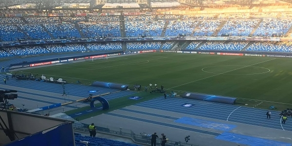 Napoli-Genoa 6-0: fragili gli ospiti che cadono sotto i colpi degli implacabili azzurri