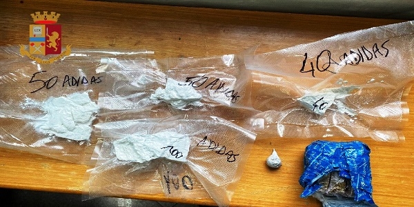 Casoria: trovato in possesso di oltre 500 grammi di droga, arrestato dalla polizia