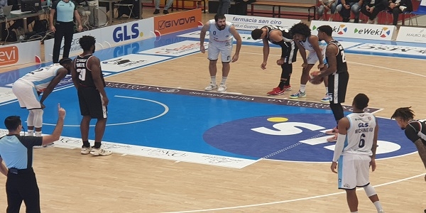 Gevi Napoli Basket-Virtus Segafredo Bologna 77-89