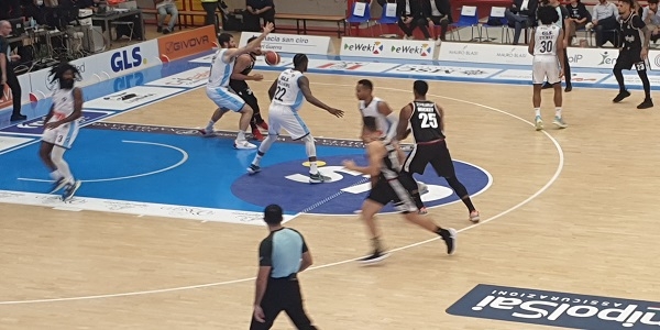 Bertram Yacht Tortona-Gevi Napoli Basket 74-73, Buscaglia: dispiace davvero tanto