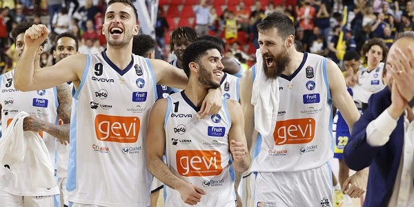 T. Verona-Gevi Napoli Basket 82-88. Grassi: risultato straordinario. Pancotto: grazie a tutti