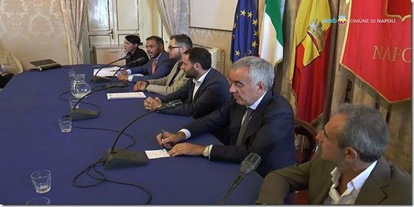Calcio a 5: presentata stamattina la Lollo Caffe' Napoli.