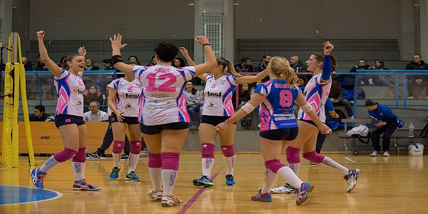 Volley Femminile: Jessika Moretti e Claudia Muzio presentano Isernia - Napoli 