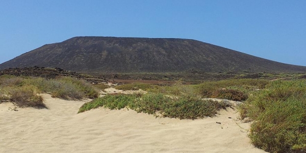 Lanzarote: la perla nera delle Canarie.