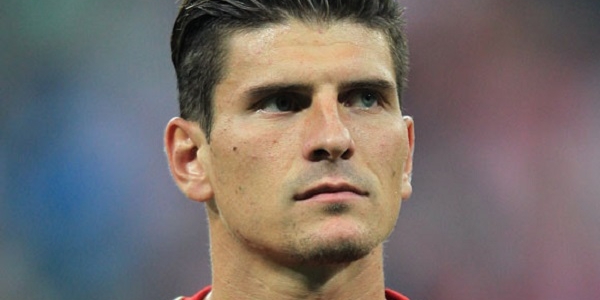 Fiorentina: Mario Gomez sarà presentato lunedì