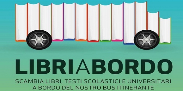 Napoli: Libri a bordo, parte il bus itinerante.