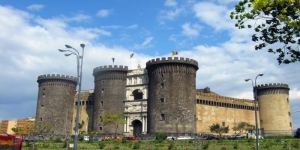 Estate a Napoli: 'Summer Live Tones' al Maschio Angioino