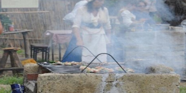 Licola: Sagra delle Antiche Taverne, dall'1 al 5 maggio la IX edizione all'I.S. Falcone