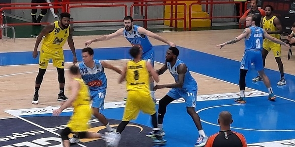 Gevi Napoli Basket-A|X Armani Exchange Milano, Sacripanti: inizia un viaggio da affrontare con gioia