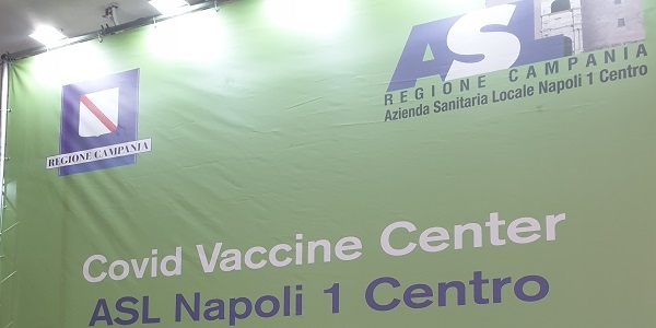 VACCINAZIONI: IN CAMPANIA 8 MILIONI DI SOMMINISTRAZIONI. RAGGIUNTO L'80% DI IMMUNIZZATI