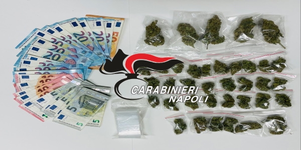Portici: la polizia arresta un pusher. Spacciava dalla sua auto