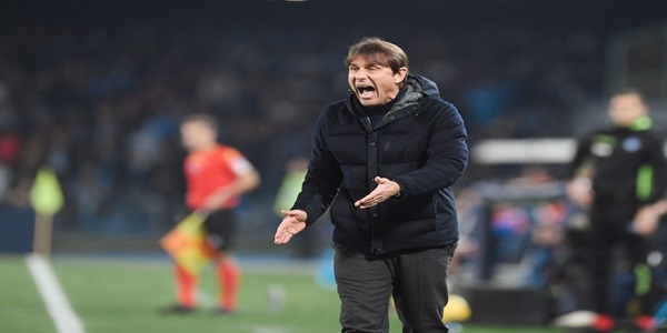 Antonio Conte vince il premio \'Philadelphia Coach Of The Month\' di Gennaio.