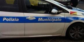Napoli, Fuorigrotta: controlli e sanzioni della Municipale
