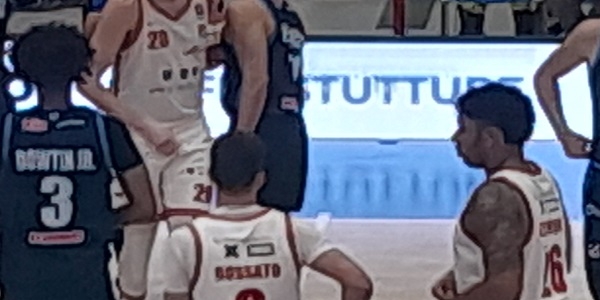 Napoli Basketball - U.Reggio Emilia 99-93. Repesa: gara durissima, complimenti alla squadra