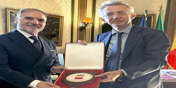 Il Sindaco Manfredi incontra a Palazzo San Giacomo il nuovo Questore di Napoli