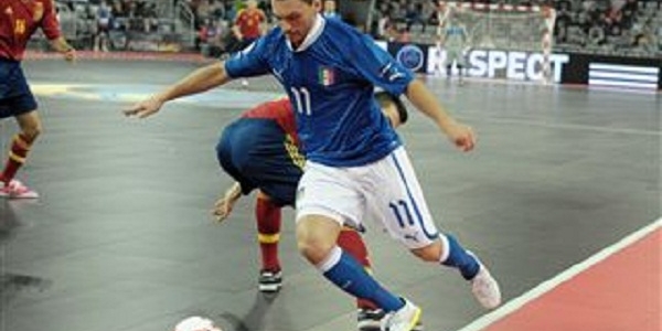 Mondiali Calcio a 5: buon esordio Italia
