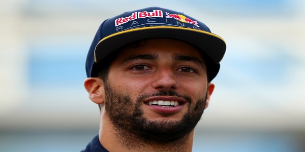 GP Malesia: Ricciardo e Verstappen fanno doppietta davanti a Rosberg, Hamilton out.