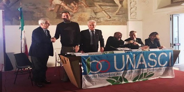 Ginnastica: Al 150° della Virtus Partenopea, Agabio premiato da de Magistris e Sibilia.