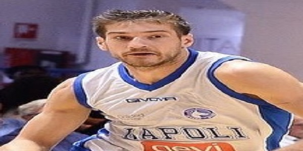 GEVI NAPOLI BASKET: IL CAPITANO SARA\' GIOVANNI DE NICOLAO.