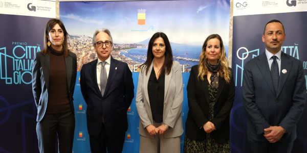Premio \'Città italiana dei giovani\', Napoli consegna il \'testimone\' a Potenza