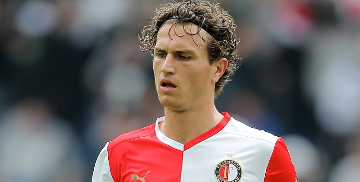 Daryl Janmaat, una freccia sulla corsia destra