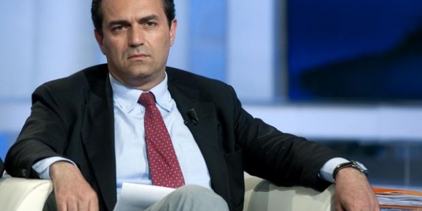 Napoli: Presentazione libro -La Piazza è mia- al Maschio Angioino, interviene il Sindaco