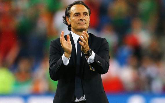 Italia - Argentina 1 - 2. A segno  Higuain, Banega e Insigne