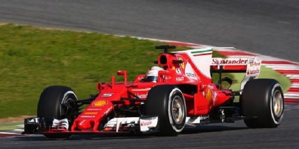 Vettel re del Bahrein riporta la Ferrari in testa al mondiale